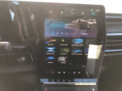 Photo 19 Renault Austral  E-Tech hybrid 200