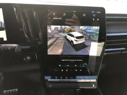 Photo 16 Renault Austral  E-Tech hybrid 200