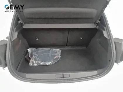 Photo 6 Peugeot 208  Electrique 50 kWh 136ch