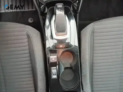 Photo 32 Peugeot 208 Gén. II Ph1 NG Style 5