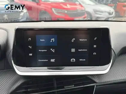 Photo 54 Peugeot 208  PureTech 75 S&S BVM5