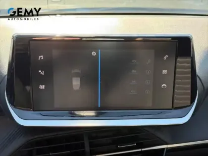 Photo 16 Peugeot 208  PureTech 75 S&S BVM5