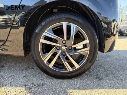 Photo 10 Peugeot 208  PureTech 75 S&S BVM5