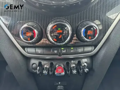 Photo 102 Mini Mini Countryman 178 ch ALL4 BVA8