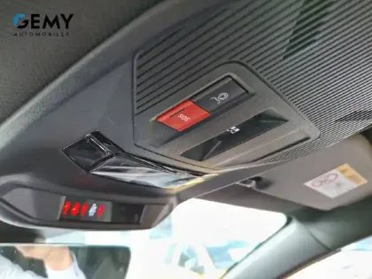 Photo 15 Peugeot 308  PHEV 225 e-EAT8