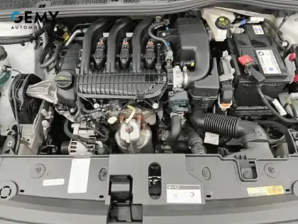 Photo 32 Peugeot 208 Gén. II Ph1 NG Active 5