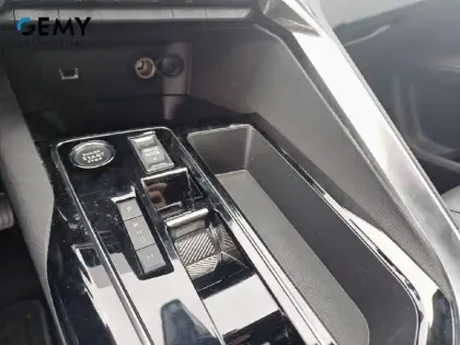 Photo 15 Peugeot 5008  BlueHDi 130ch S&S EAT8