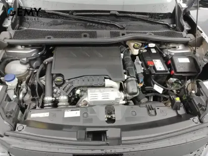 Photo 14 Peugeot 2008  PureTech 130 S&S EAT8