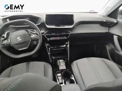 Photo 7 Peugeot 2008  PureTech 130 S&S EAT8