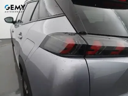 Photo 15 Peugeot 2008  PureTech 130 S&S EAT8