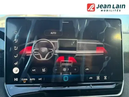 Photo 13 Volkswagen Tiguan  1.5 eTSI 130ch DSG7