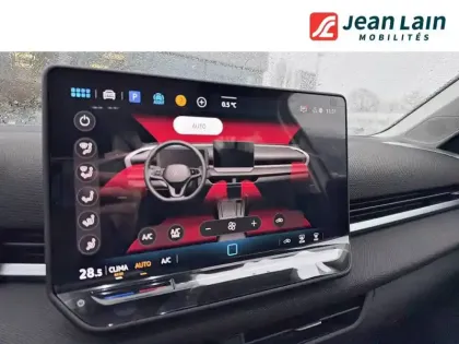 Photo 13 Volkswagen T-roc  1.5 eTSI EVO2 Hybrid 116 ch DSG7