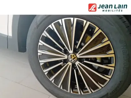 Photo 8 Volkswagen Tiguan  1.5 eTSI 131ch DSG7