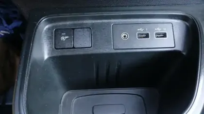 Photo 26 Renault Twingo  III SCe 65