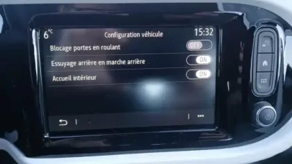 Photo 24 Renault Twingo  III SCe 65