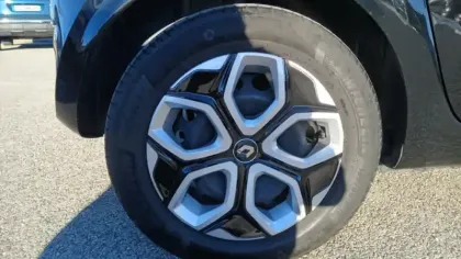 Photo 13 Renault Twingo  III SCe 65