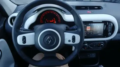 Photo 17 Renault Twingo  III SCe 65