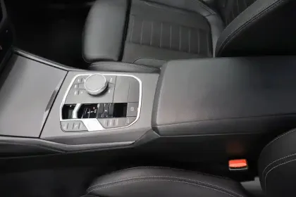 Photo 21 BMW Serie 2 Coupe 218i 156 ch BVA8