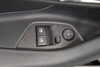 Photo 12 BMW Serie 2 Coupe 218i 156 ch BVA8