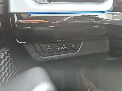 Photo 16 BMW X1  sDrive 18d 150ch DKG7