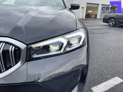 Photo 16 BMW Serie 3 Touring 330e 292 ch BVA8