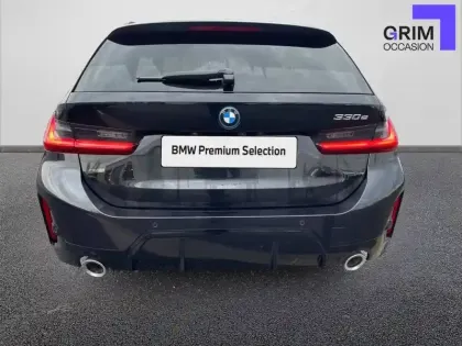 Photo 18 BMW Serie 3 Touring 330e 292 ch BVA8