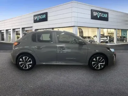 Photo 41 Peugeot 208  PureTech 100 S&S BVM6