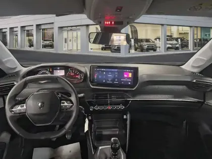 Photo 7 Peugeot 208  PureTech 100 S&S BVM6