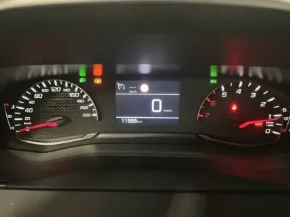 Photo 49 Peugeot 208  PureTech 100 S&S BVM6