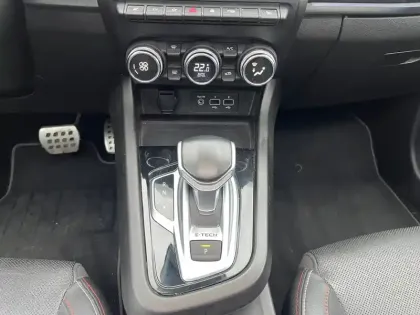 Photo 11 Renault Arkana  E-Tech 145