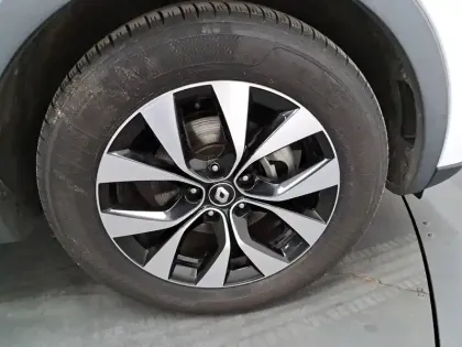 Photo 15 Renault Arkana  E-Tech 145