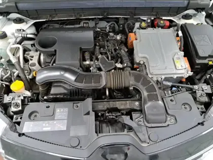 Photo 13 Renault Arkana  E-Tech 145