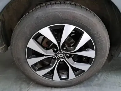 Photo 14 Renault Arkana  E-Tech 145