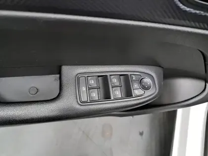 Photo 27 Renault Arkana  E-Tech 145