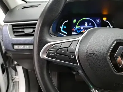 Photo 30 Renault Arkana  E-Tech 145