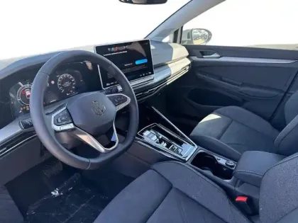 Photo 28 Volkswagen Golf  1.5 eHybrid 204 DSG6