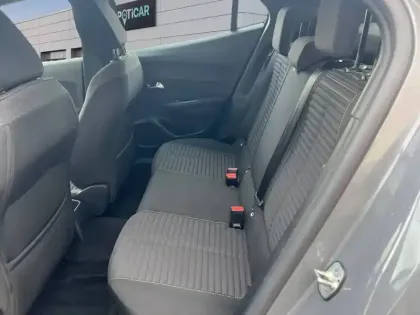 Photo 47 Peugeot 2008  PureTech 100 S&S BVM6