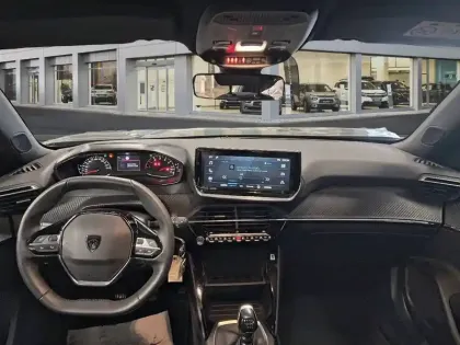 Photo 7 Peugeot 2008  PureTech 100 S&S BVM6