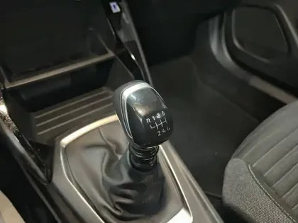 Photo 18 Peugeot 2008  PureTech 100 S&S BVM6