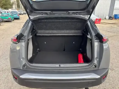 Photo 22 Peugeot 2008  PureTech 100 S&S BVM6