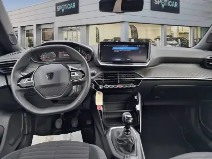 Photo 40 Peugeot 2008  PureTech 100 S&S BVM6