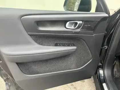 Photo 21 Volvo Xc40  T5 Recharge 180+82 ch DCT7