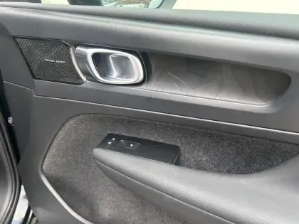 Photo 24 Volvo Xc40  T5 Recharge 180+82 ch DCT7