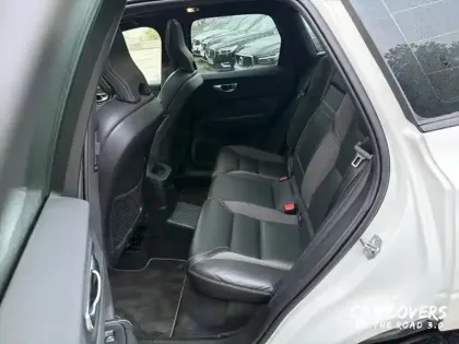 Photo 13 Volvo Xc60  T8 Recharge AWD 303 ch + 87 ch Geartronic 8