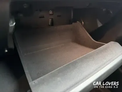 Photo 21 Volvo Xc60  T8 Recharge AWD 303 ch + 87 ch Geartronic 8