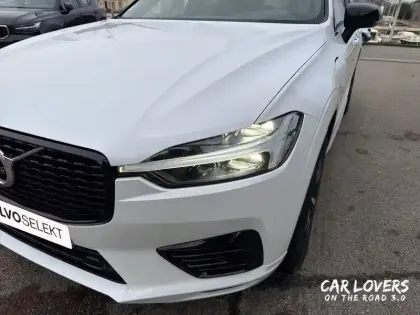 Photo 26 Volvo Xc60  T8 Recharge AWD 303 ch + 87 ch Geartronic 8