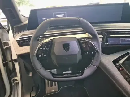 Photo 8 Peugeot 3008  Hybrid 136 e-DCS6