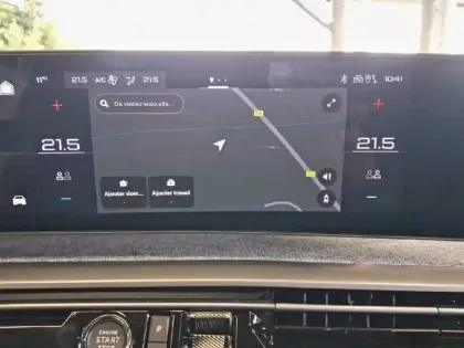 Photo 14 Peugeot 3008  Hybrid 136 e-DCS6