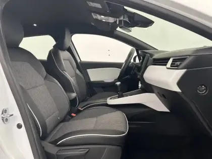 Photo 13 Renault Clio  TCe 90 - 21N