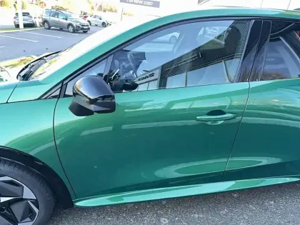 Photo 8 Renault Clio  E-Tech full hybrid 160 ch